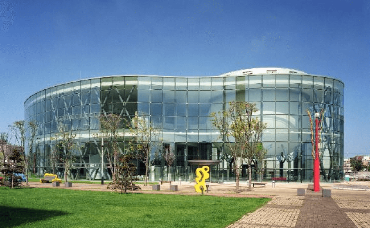 釧路市こども遊学館